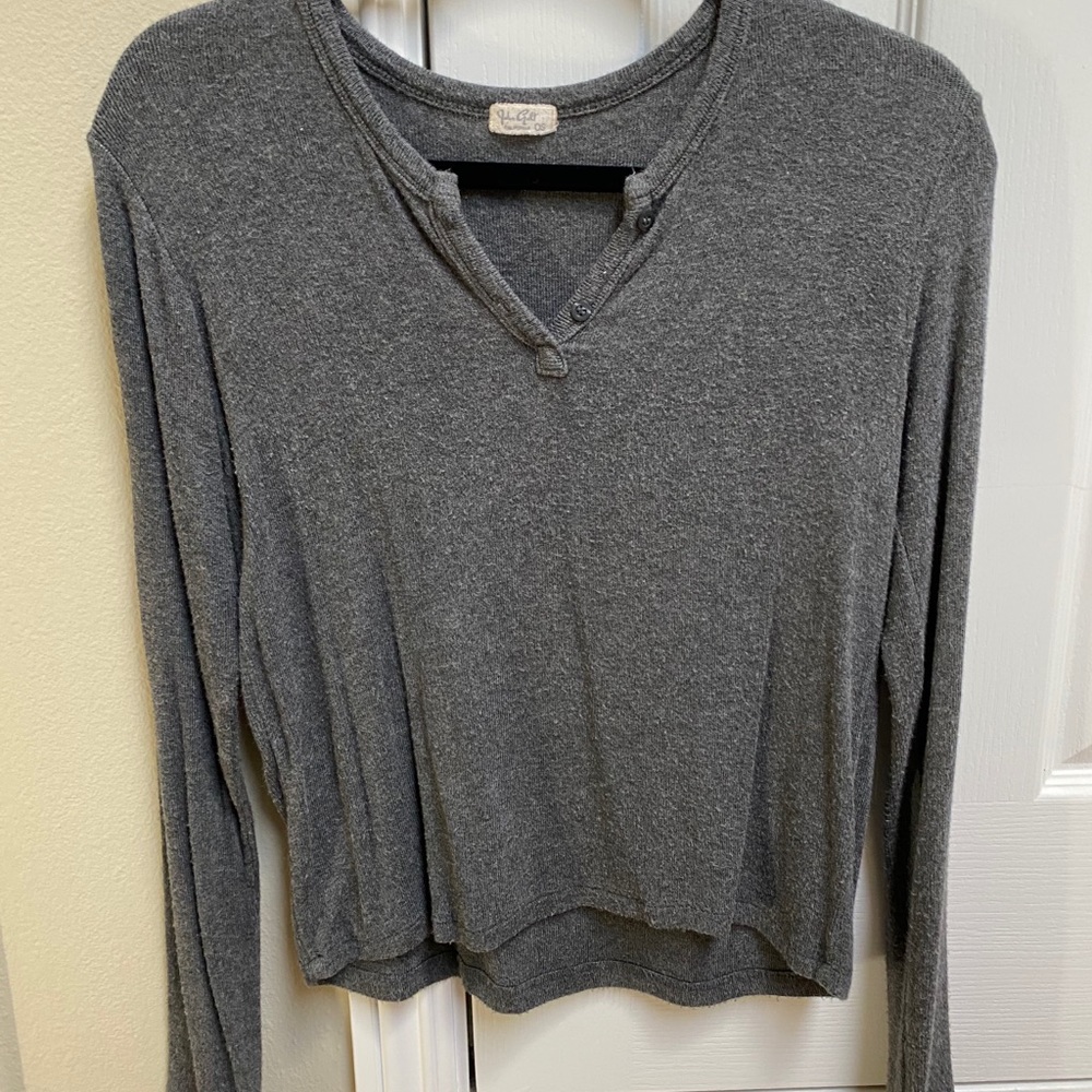 brandy melville gray long sleeve